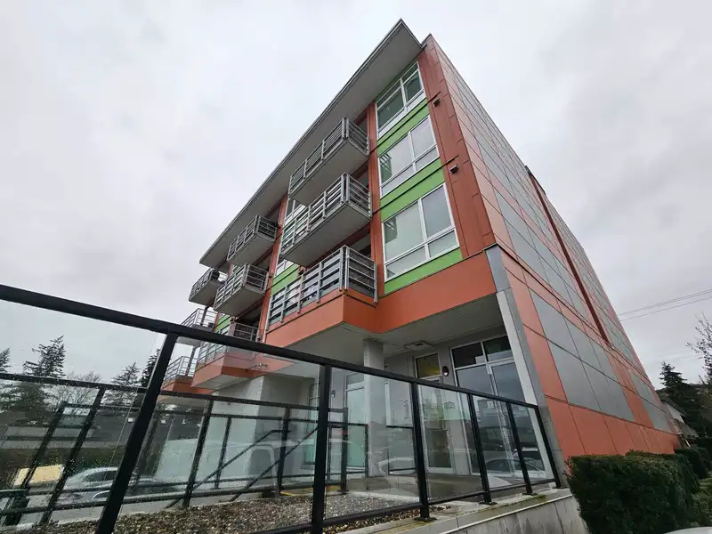 305 8488 160 STREET - photo 2 of 14