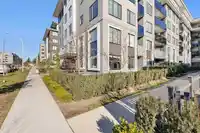122 15825 85 AVENUE - thumbnail 3