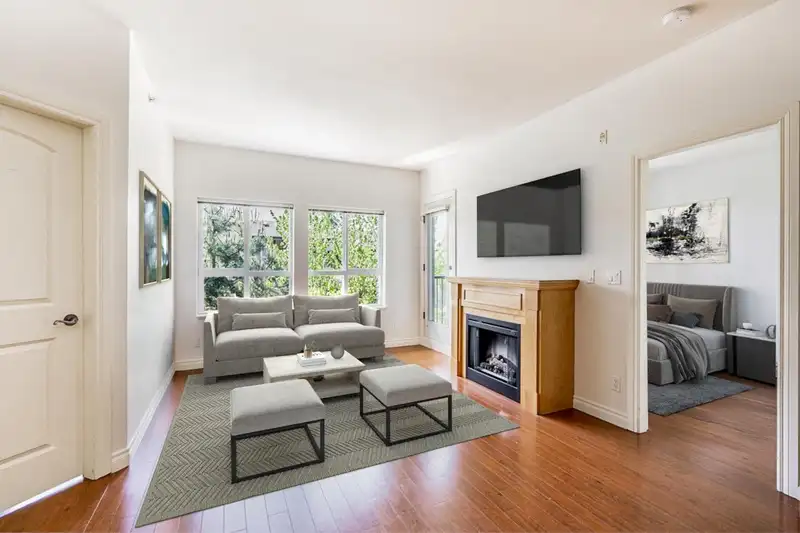 509 8717 160 STREET - photo 2 of 29