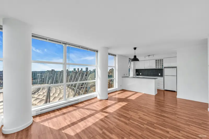 3201 111 W GEORGIA STREET - photo 3 of 20