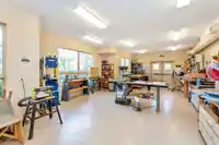 241 13888 70TH AVENUE - thumbnail 37