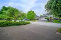 11028 162A STREET - thumbnail 2