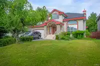 11028 162A STREET - thumbnail 31