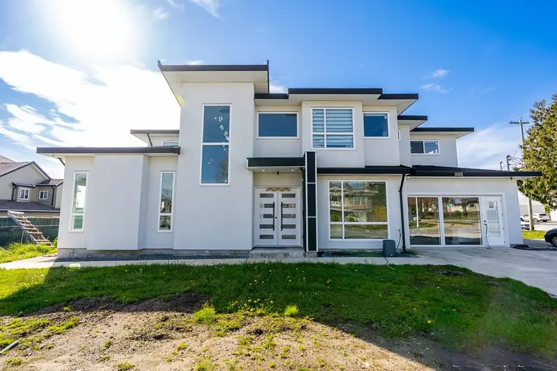 9185 139 STREET - photo 1 of 25