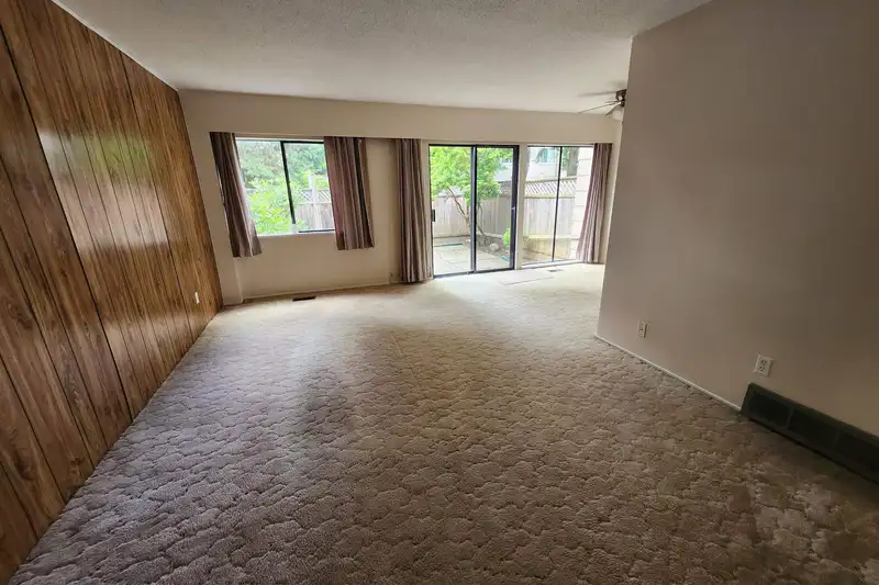 113 15245 105 AVENUE - photo 3 of 25