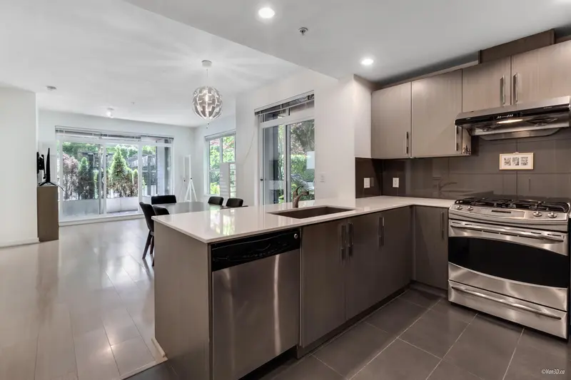 116 3479 WESBROOK MALL - photo 4 of 25