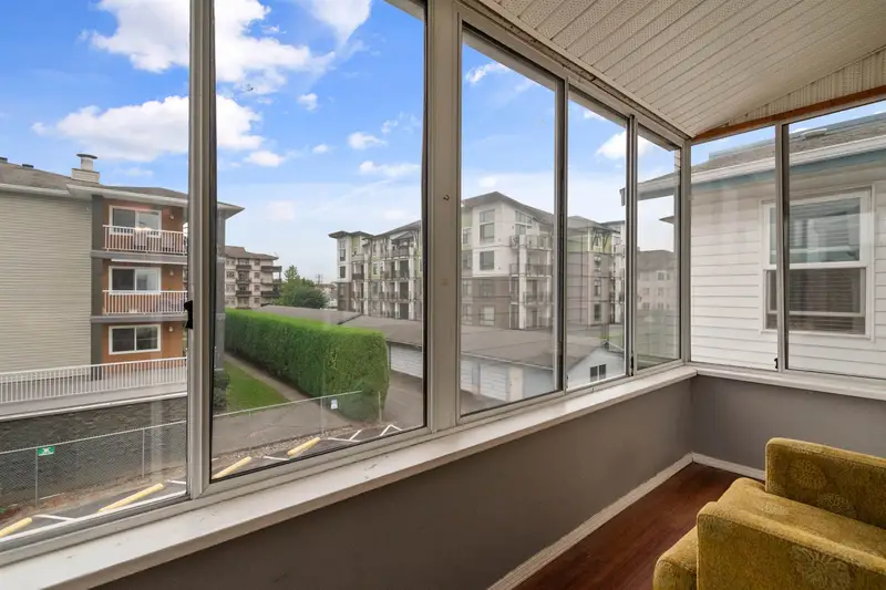 306 9175 EDWARD STREET - photo 1 of 25