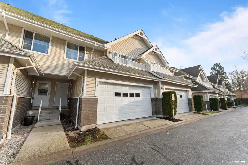 48 13918 58 AVENUE - photo 2 of 30