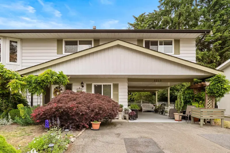 5513 6A AVENUE - photo 1 of 25