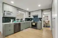 8719 140B STREET - thumbnail 8
