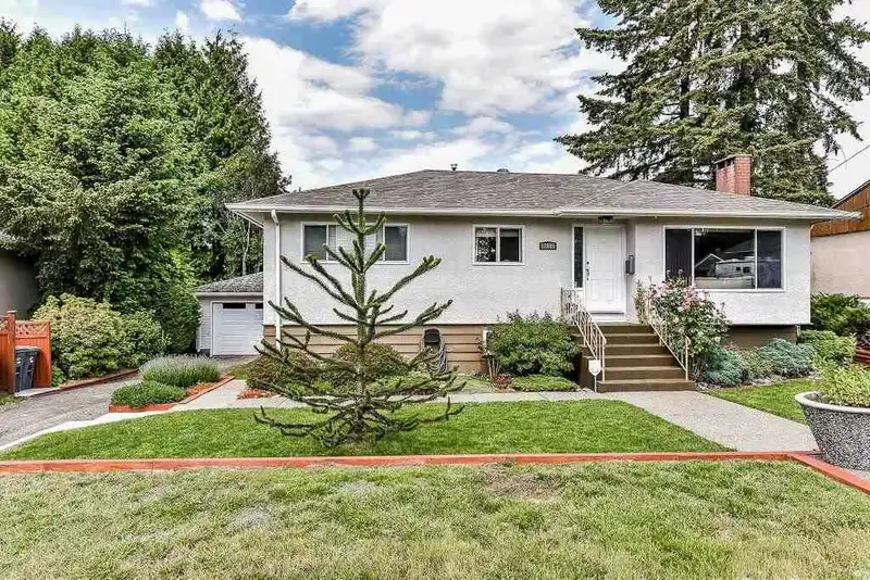 12895 98A AVENUE - photo 1 of 2