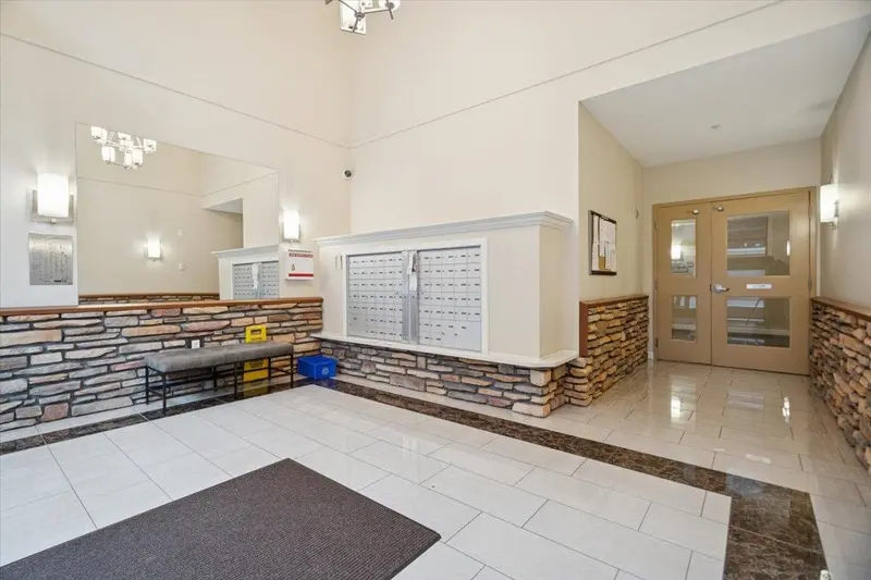 208 12655 190A STREET - photo 3 of 25