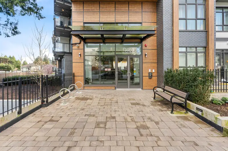 430 13968 LAUREL DRIVE - photo 2 of 25