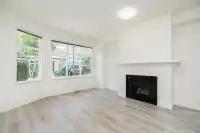 38 15968 82 AVENUE - thumbnail 4