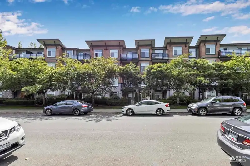 320 8183 121A STREET - photo 1 of 17