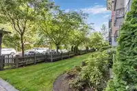 320 8183 121A STREET - thumbnail 11