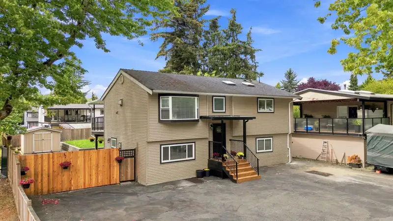 6285 173A STREET - photo 1 of 34