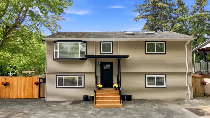 6285 173A STREET - photo 2 of 34