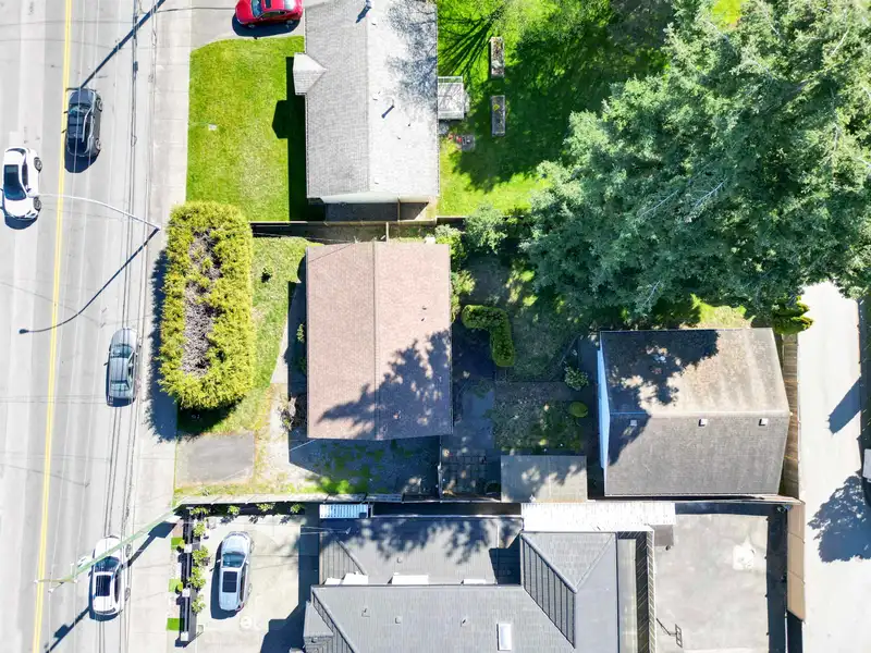 12300 82 AVENUE - photo 1 of 35