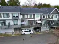153 8168 136A STREET - thumbnail 21
