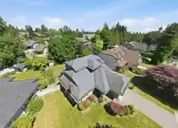 10446 FRASERGLEN DRIVE - thumbnail 35