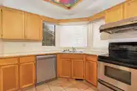 10446 FRASERGLEN DRIVE - thumbnail 9