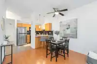 309 10455 UNIVERSITY DRIVE - thumbnail 1