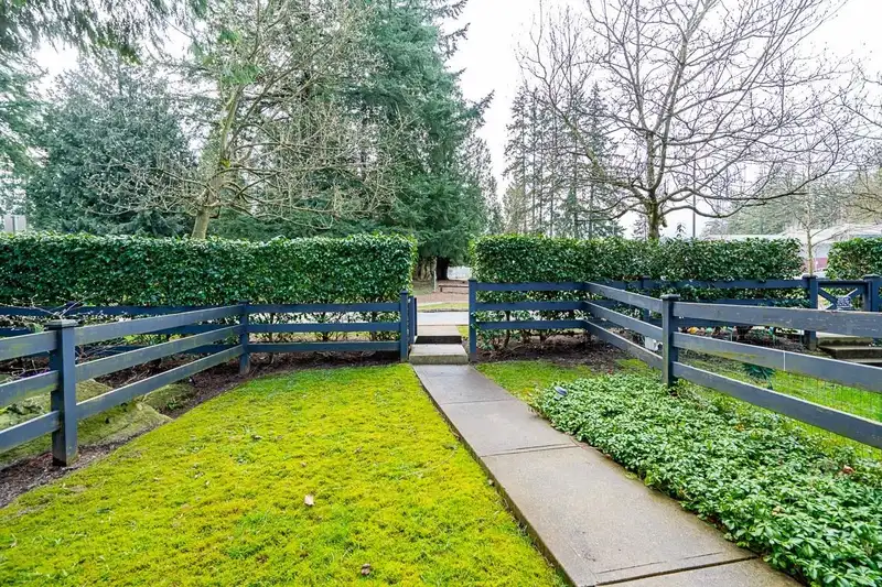 84 15075 60 AVENUE - photo 3 of 33