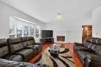 8927 146A STREET - thumbnail 1