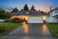 9424 154A STREET - thumbnail 1