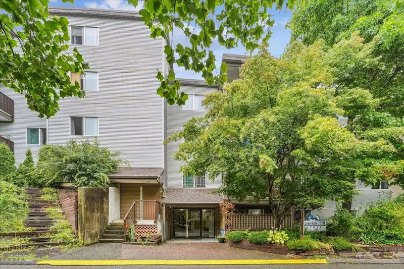 314 10698 151A STREET - photo 1 of 16