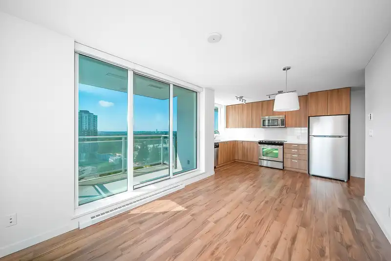 2309 13325 102A AVENUE - photo 4 of 23