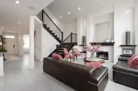 7097 177A STREET - thumbnail 11