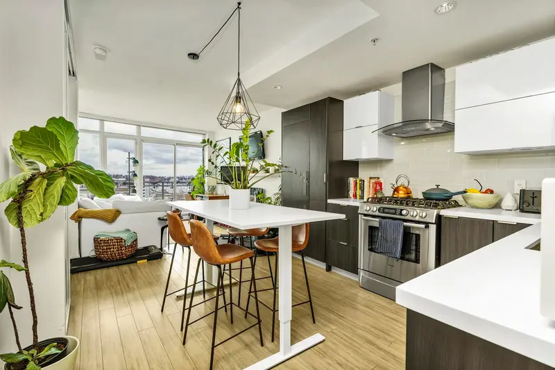 1604 1775 QUEBEC STREET - photo 3 of 25