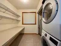 8729 192 STREET - thumbnail 5