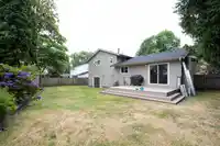 9222 132A STREET - thumbnail 20
