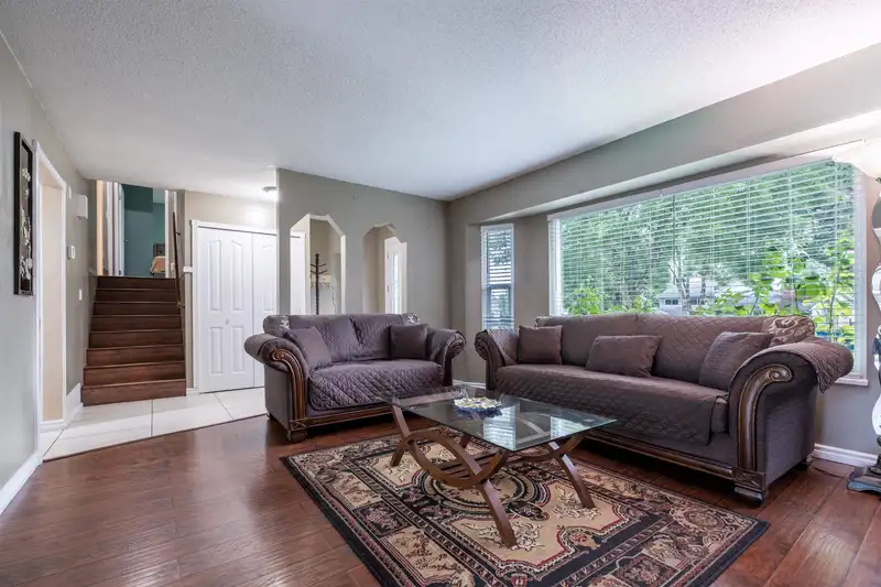 9222 132A STREET - photo 3 of 20
