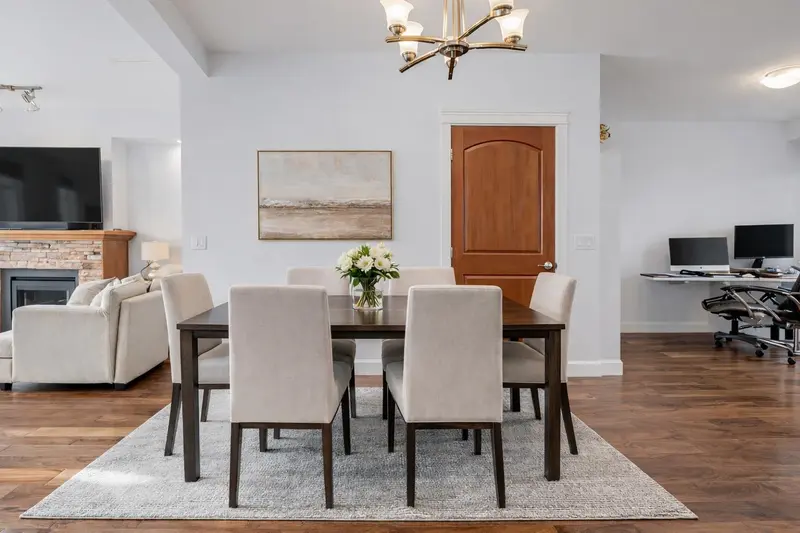 18 20738 84 AVENUE - photo 4 of 16