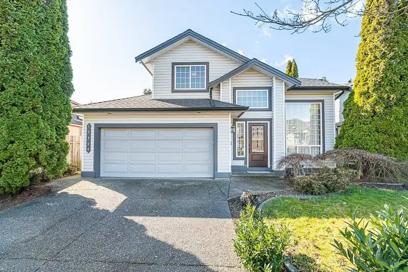 15456 108A AVENUE - photo 1 of 33