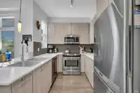 81 19433 68 AVENUE - thumbnail 6
