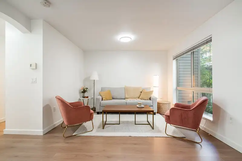 115 6671 121 STREET - photo 3 of 40