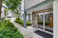 105 14859 100 AVENUE - thumbnail 3