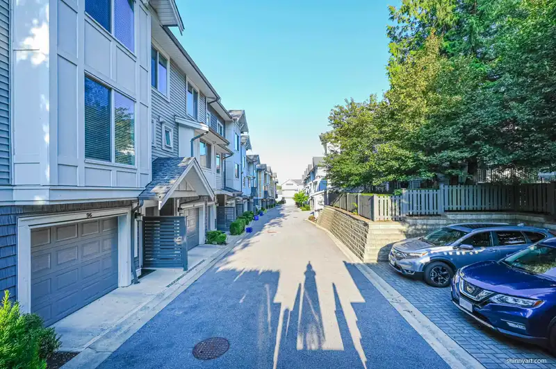 97 9718 161A STREET - photo 2 of 26