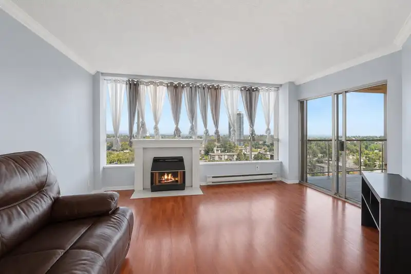 1701 14881 103A AVENUE - photo 3 of 25