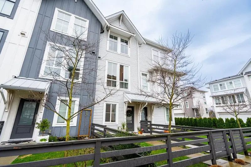 25 4716 ORCA WAY - photo 1 of 25