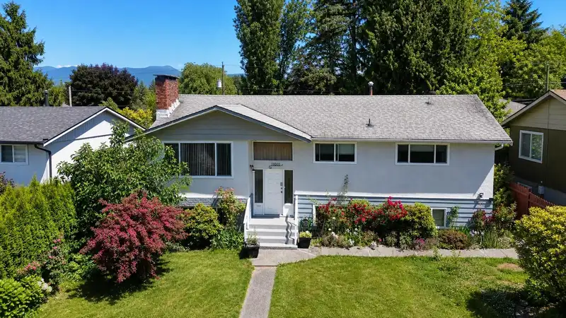 11010 PARTRIDGE CRESCENT - photo 1 of 36