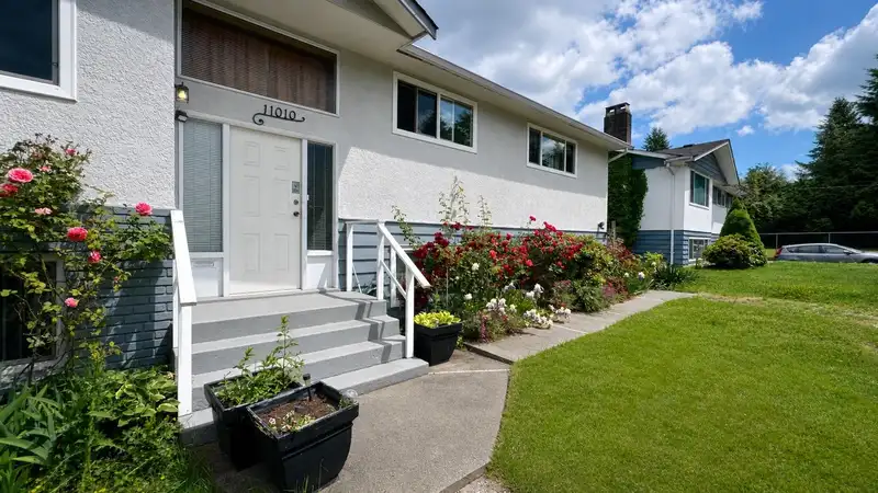 11010 PARTRIDGE CRESCENT - photo 2 of 36