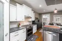 5787 167A STREET - thumbnail 10