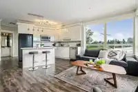 411 19228 64 AVENUE - thumbnail 3