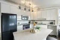 411 19228 64 AVENUE - thumbnail 6
